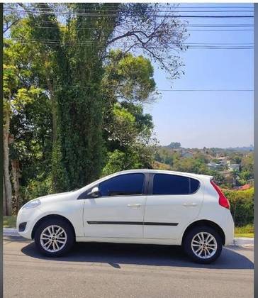 FIAT PALIO 1.6 MPI ESSENCE 16V FLEX 4P MANUAL